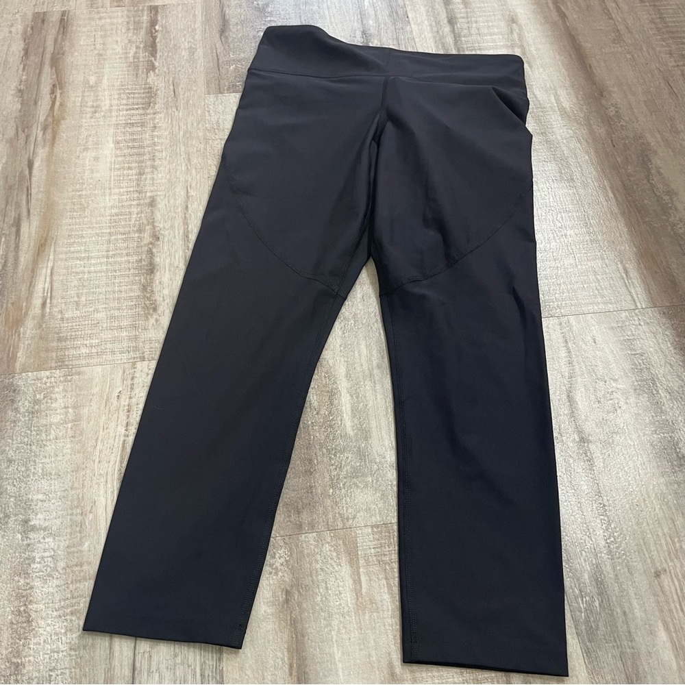 Under Armour HeatGear Black Fitted Pants Size Large